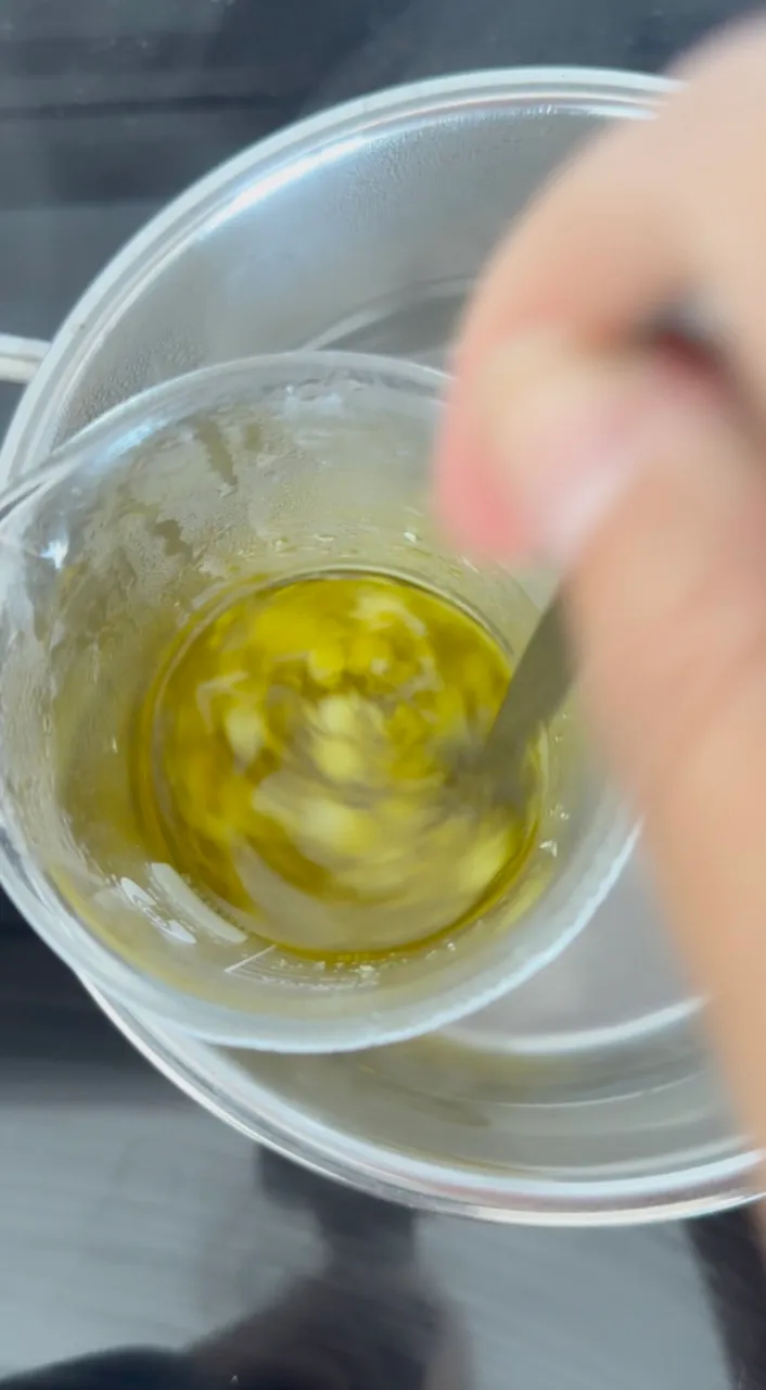 Lip Butter Treatment for Dry Lips — step 12