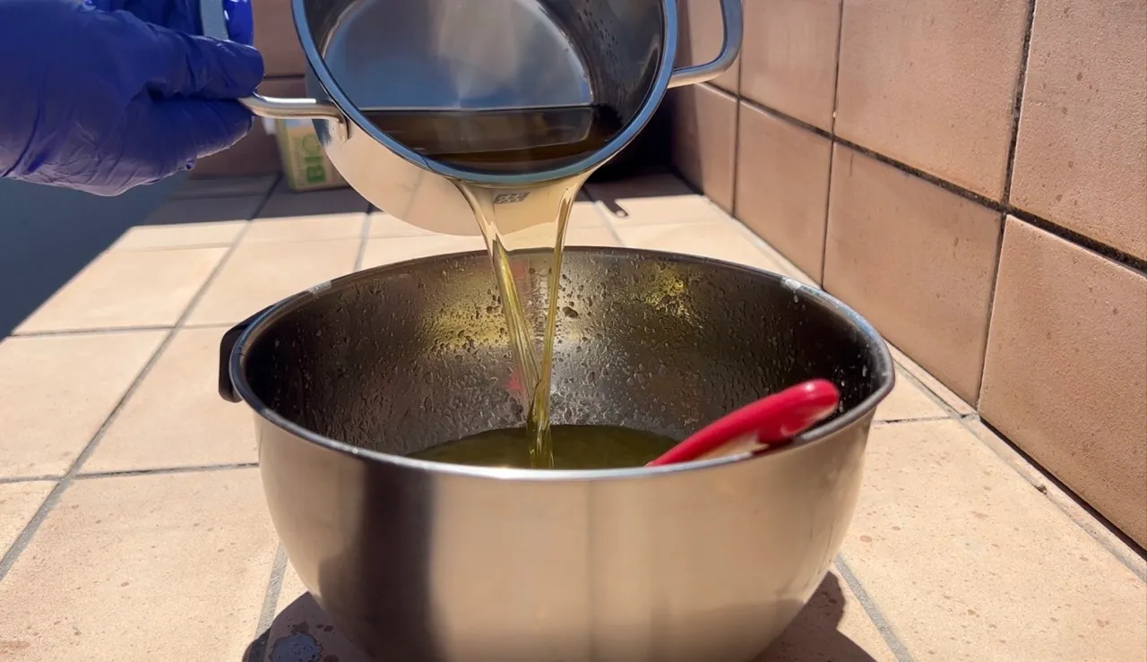 Banana Soap Recipe (Cold Process — Boosts Lather + Natural Color) — step 19