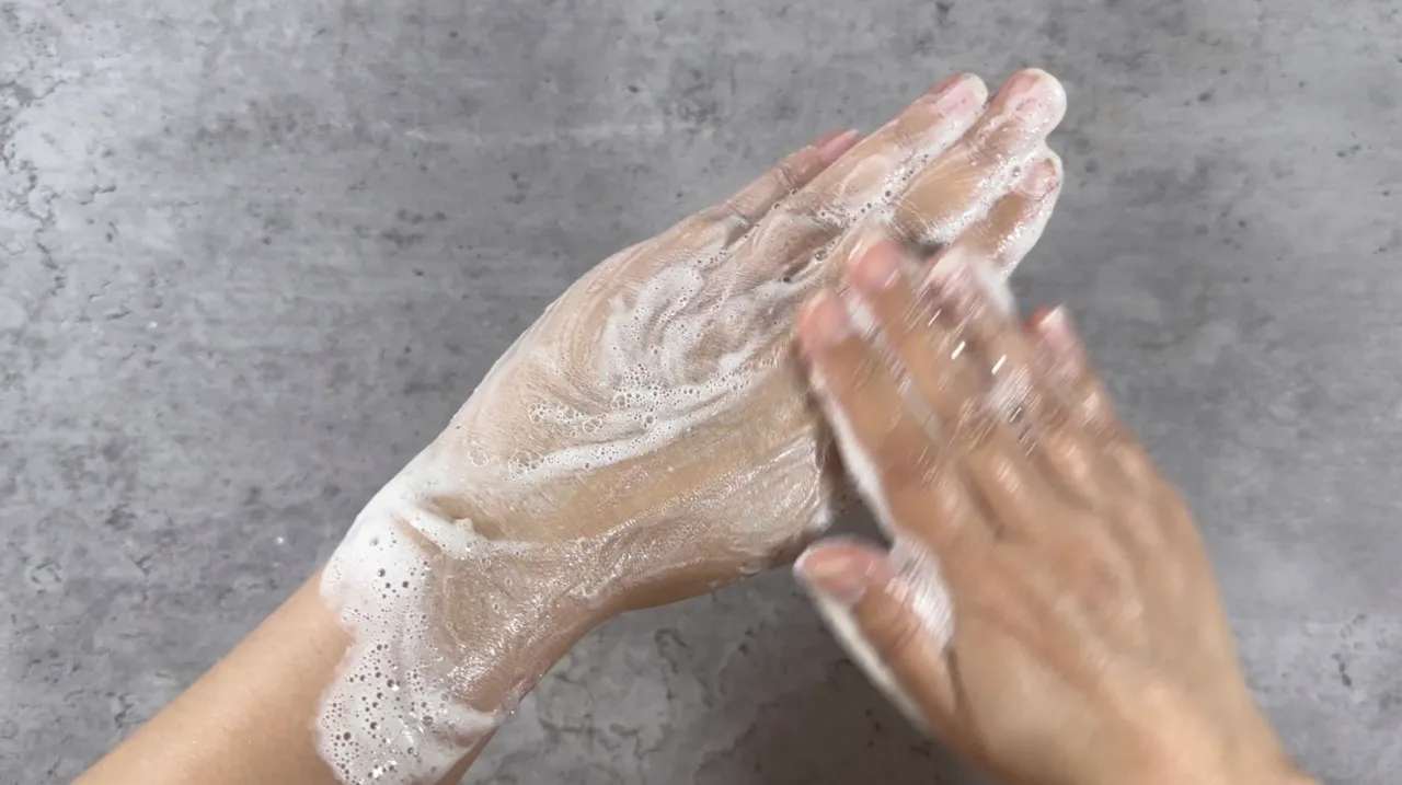 Face Cleanser Base With Endless Ways To Personalize — step 5