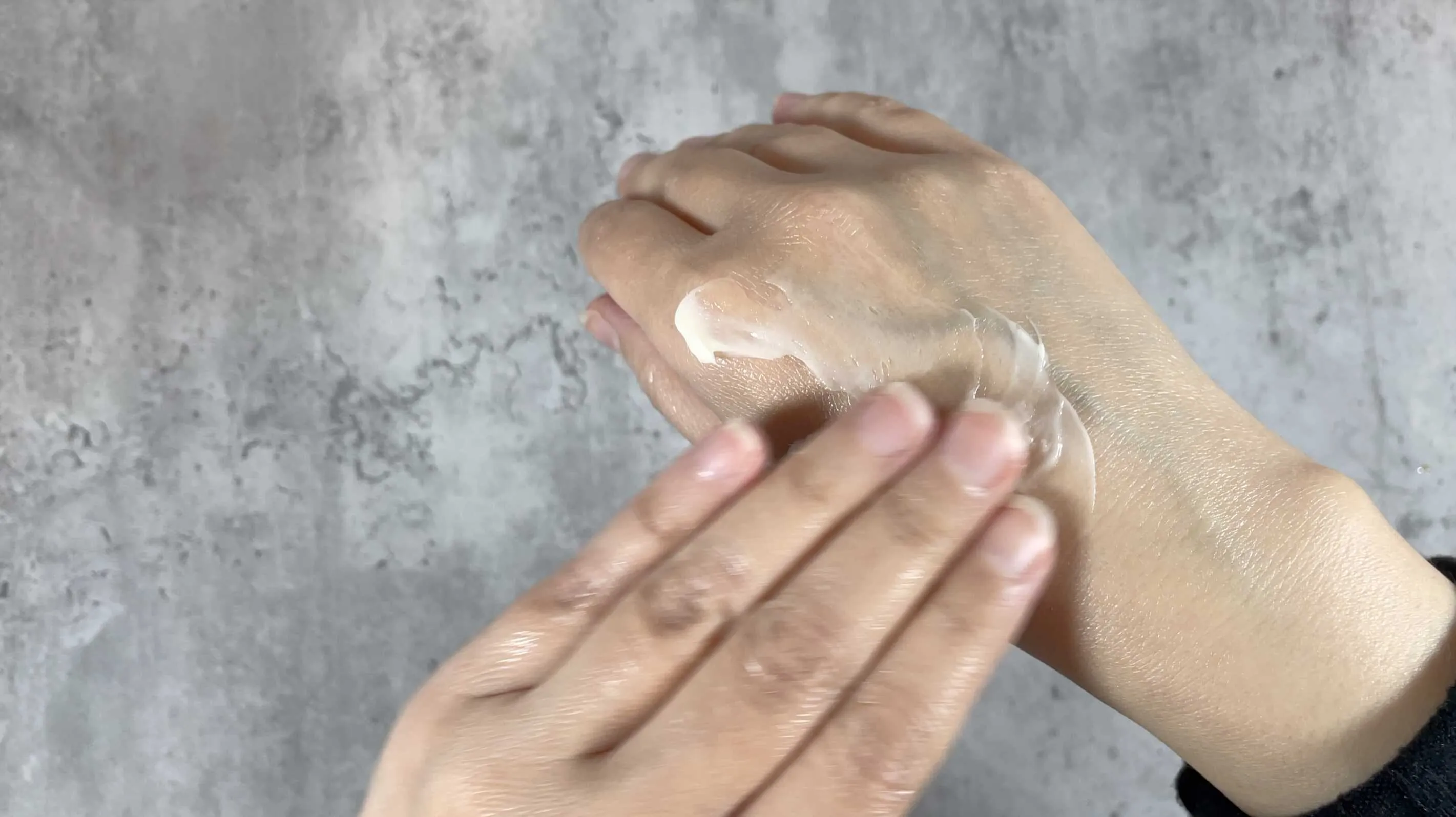 Moisturizing Body Lotion 13