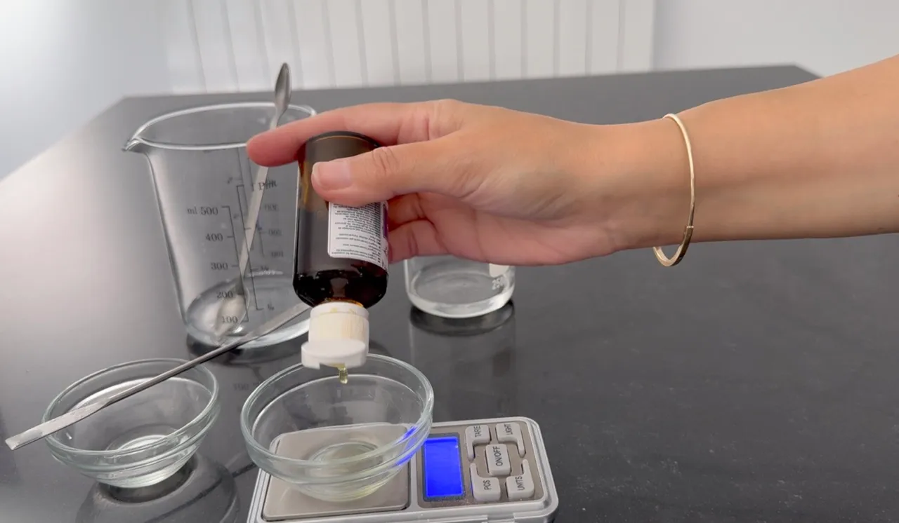 Makeup Remover Bi Phase — step 13
