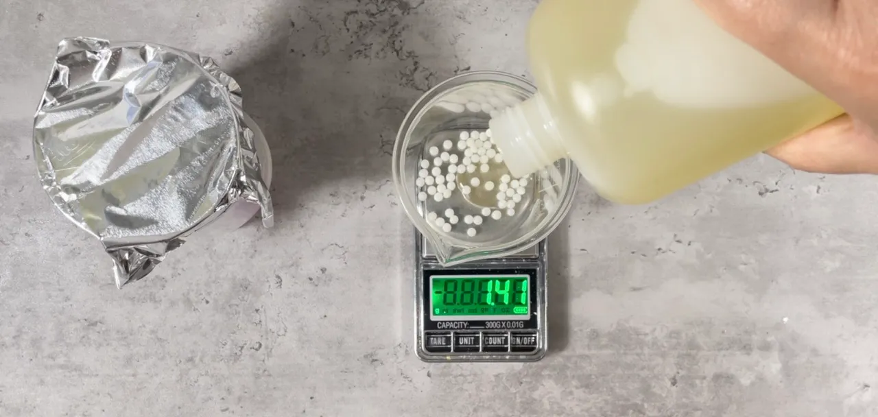 How to Make a Basic Lotion / Cream — step 14