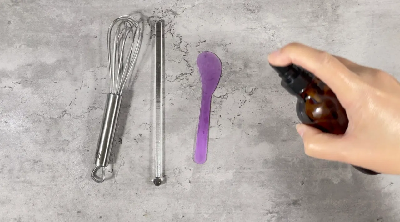How to Make a Basic Lotion / Cream — step 6