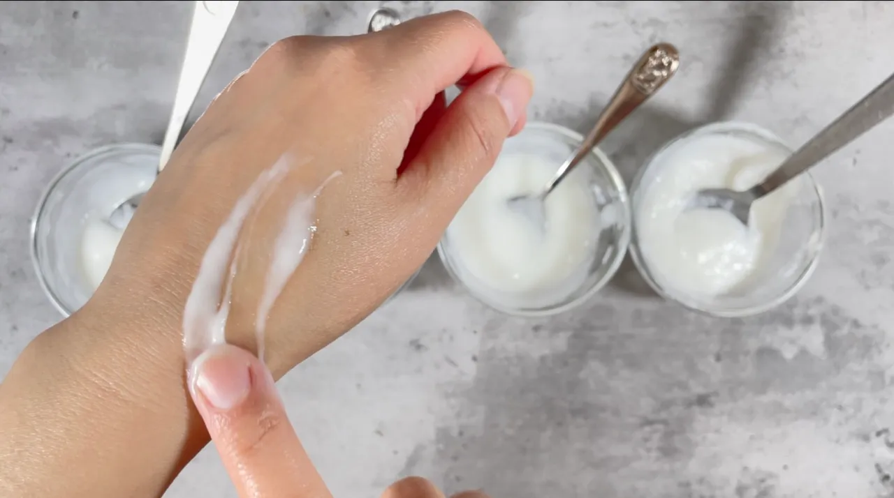 How to Make a Basic Lotion / Cream — step 33
