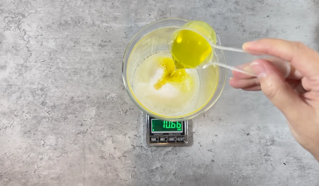 Brightening Body Scrub — step 7