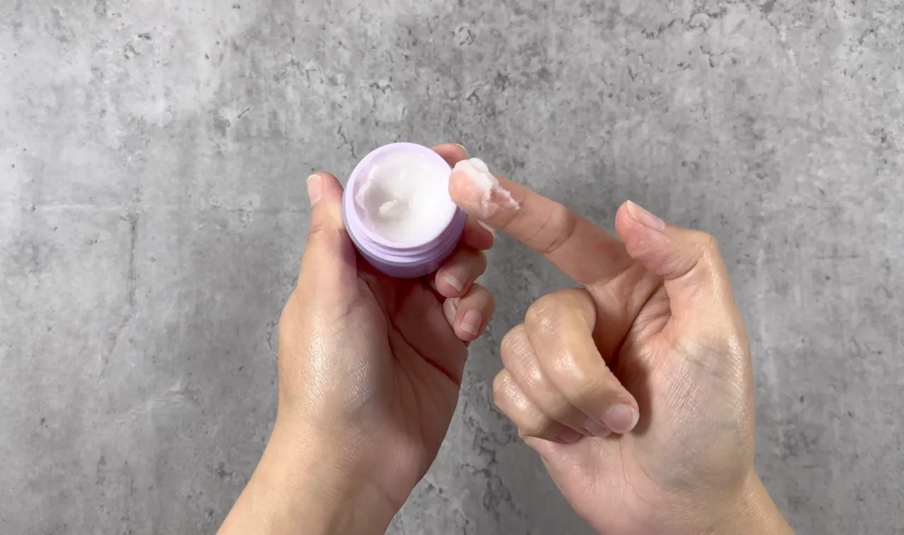 ''Take The Day Off'' By Clinique Dupe Cleansing Balm — step 2