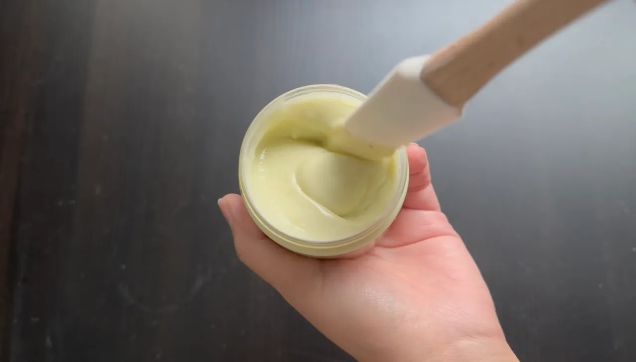 Shea Butter Deep Conditioning Hair Mask — step 34