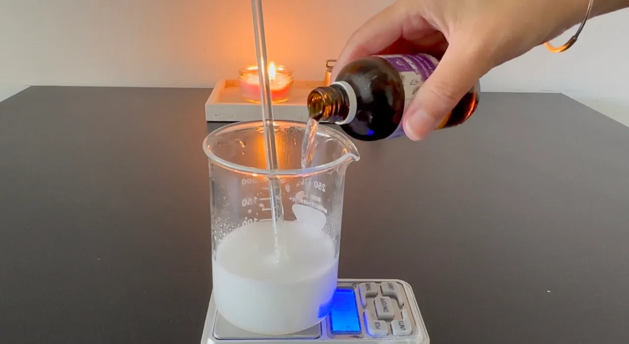 Spray Deodorant — step 13