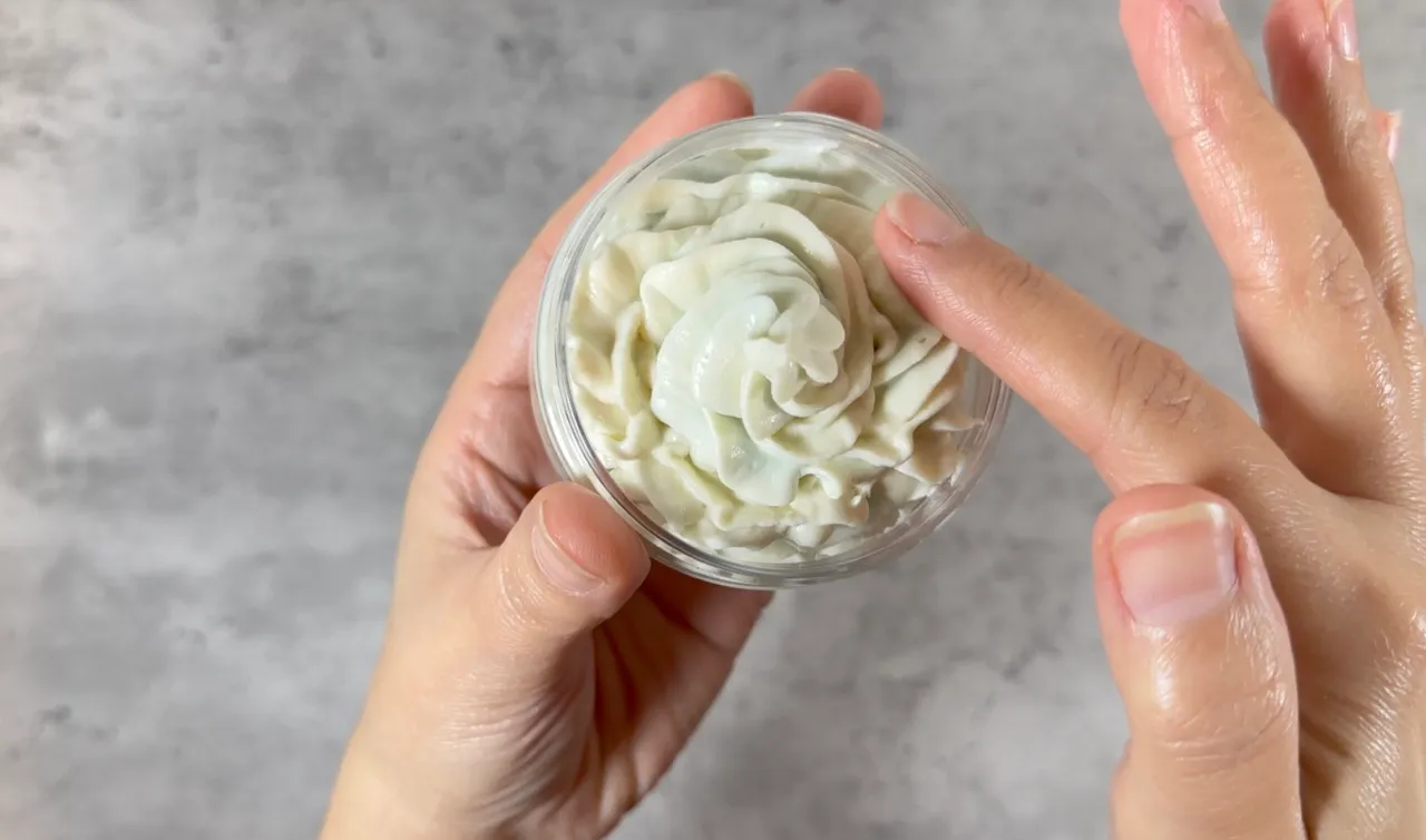 Silky Smooth Emulsified Body Butter — step 2