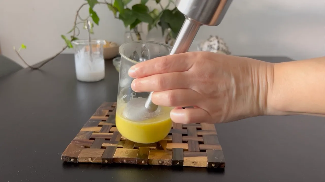 Moisturizing Shampoo For Dry Hair — step 30