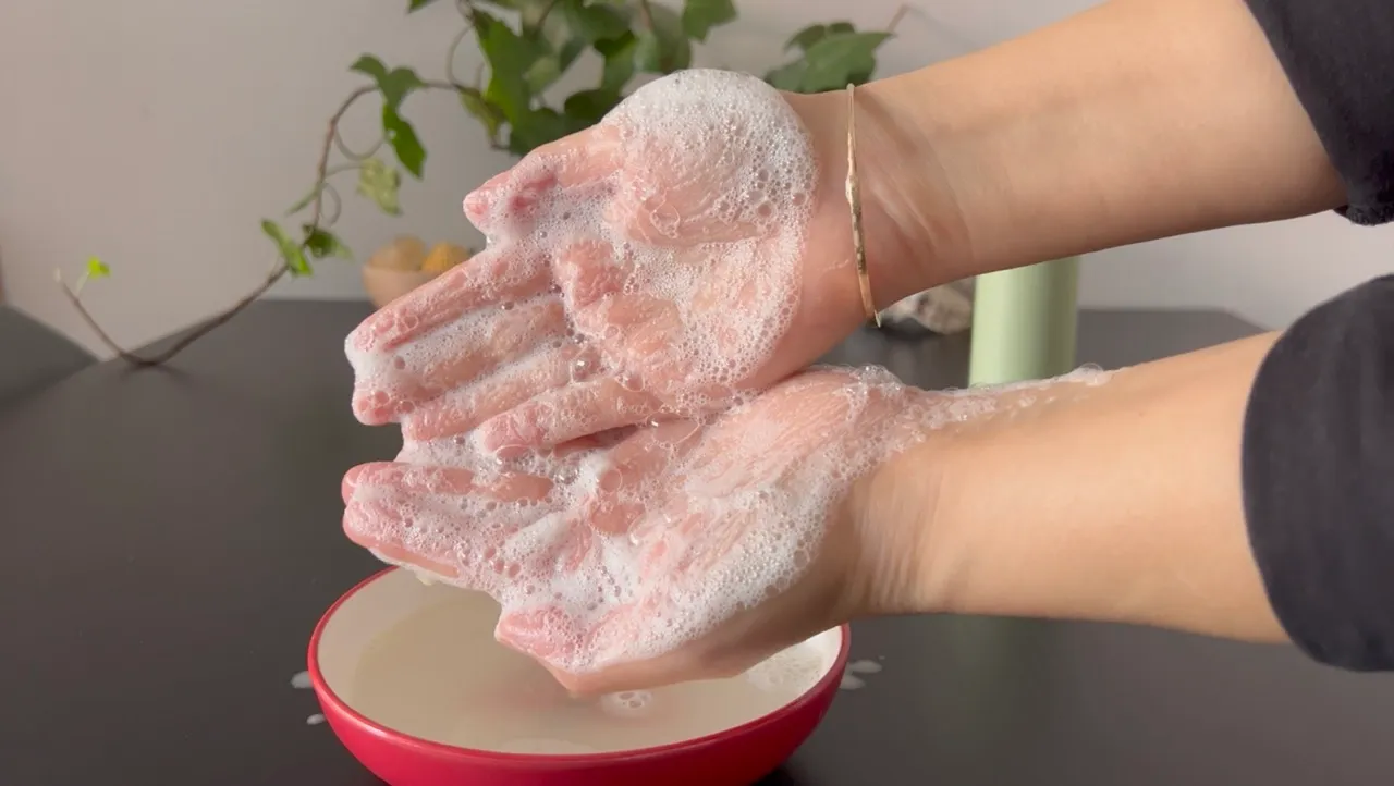 Moisturizing Shampoo For Dry Hair — step 38
