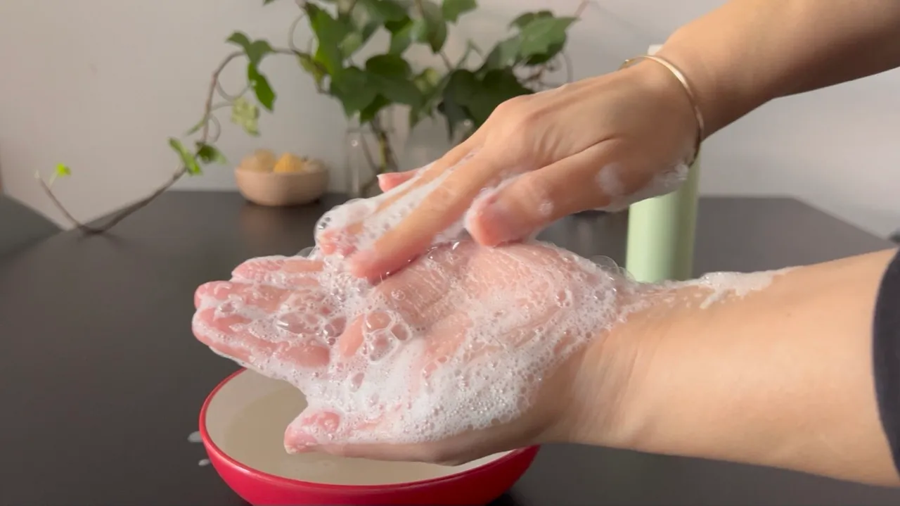 Moisturizing Shampoo For Dry Hair — step 39