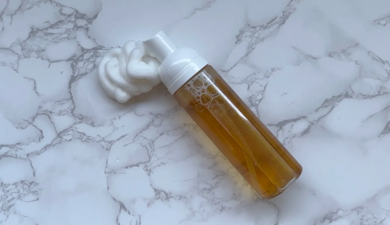 Glycolic Acid Foaming Cleanser — step 4