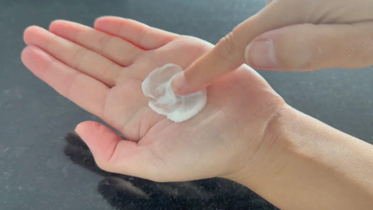Hand Cream For Dry Hands — step 3