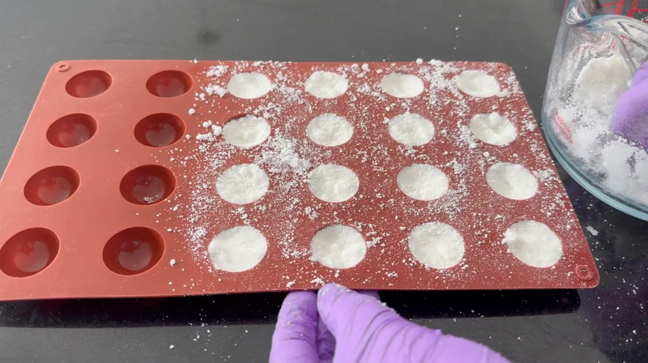 Retainer Cleaning Tablets — step 16