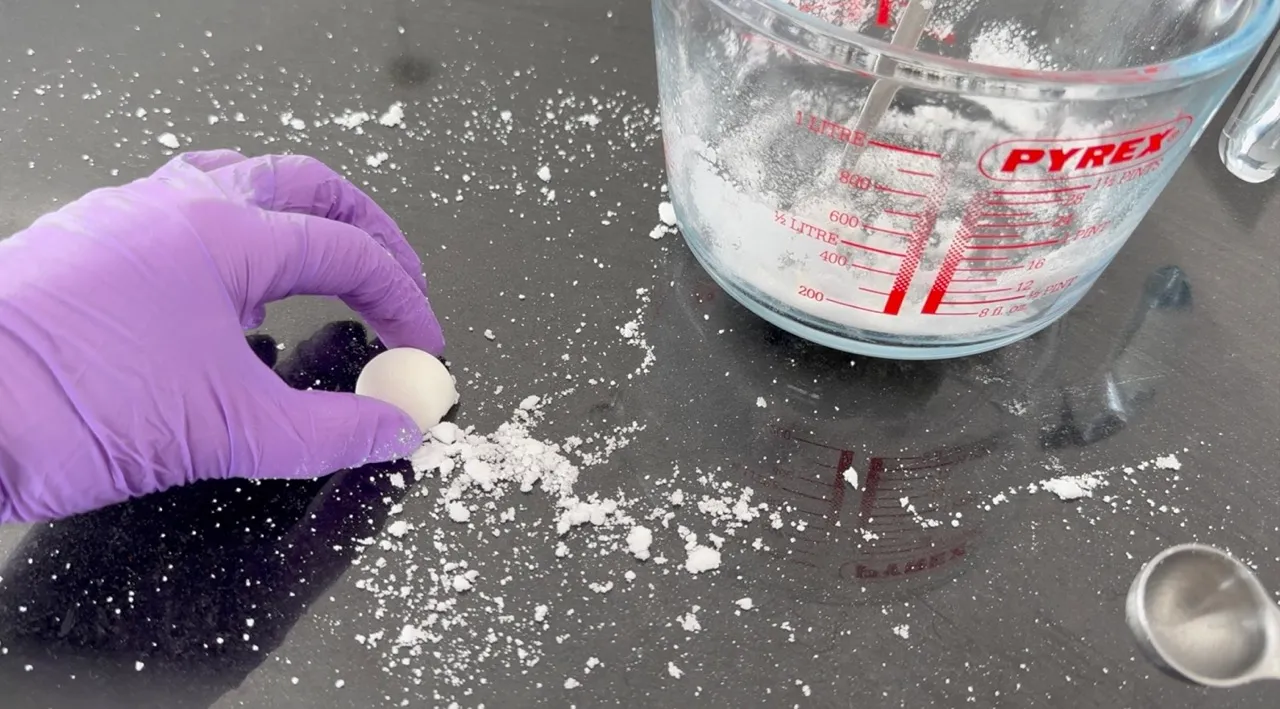 Retainer Cleaning Tablets — step 23