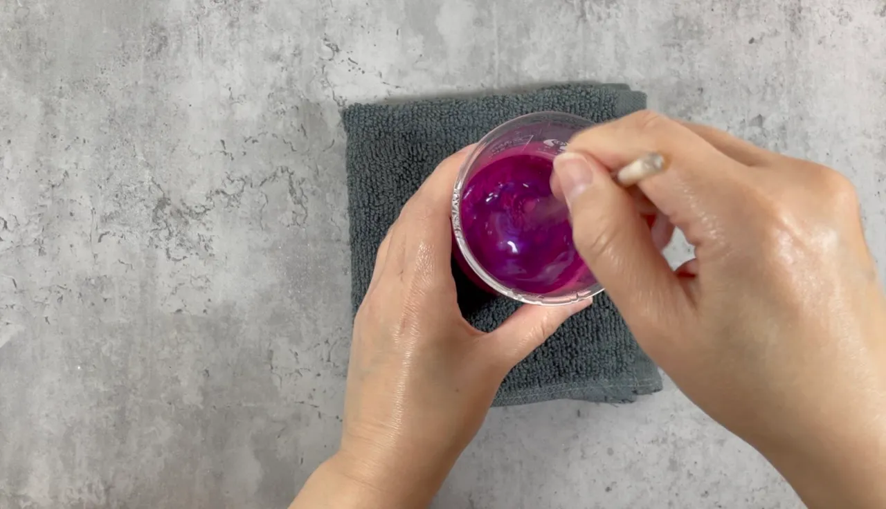 Lip Gloss — step 10