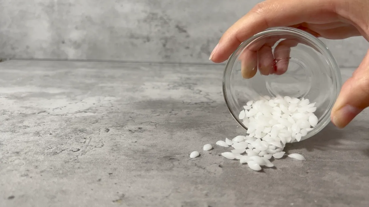 Moisturizing Conditioner For Dry Hair — step 1