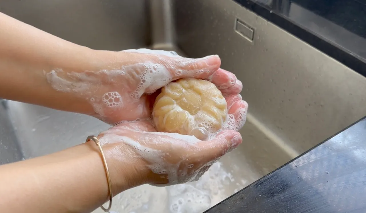 Oats Body And Face Soap — step 31