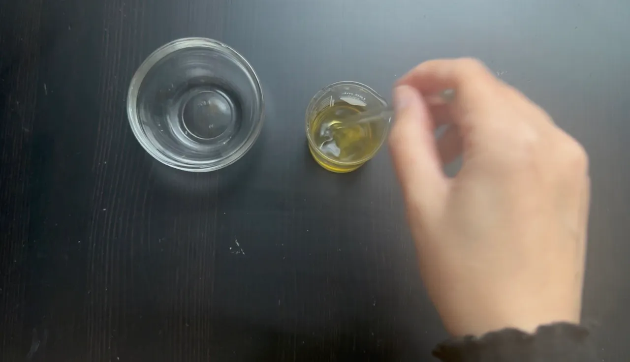 Solid Perfume — step 15