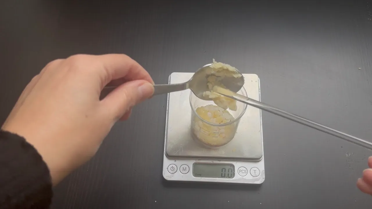 Solid Perfume — step 9
