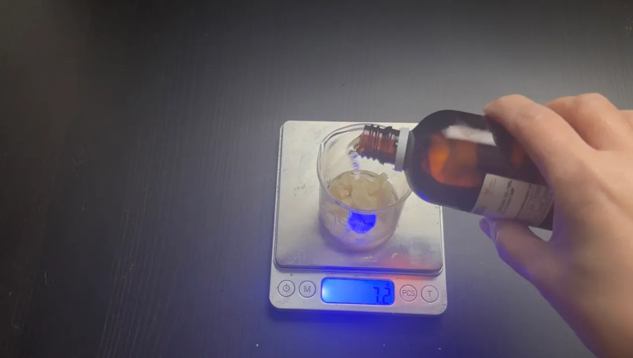 Solid Perfume — step 10
