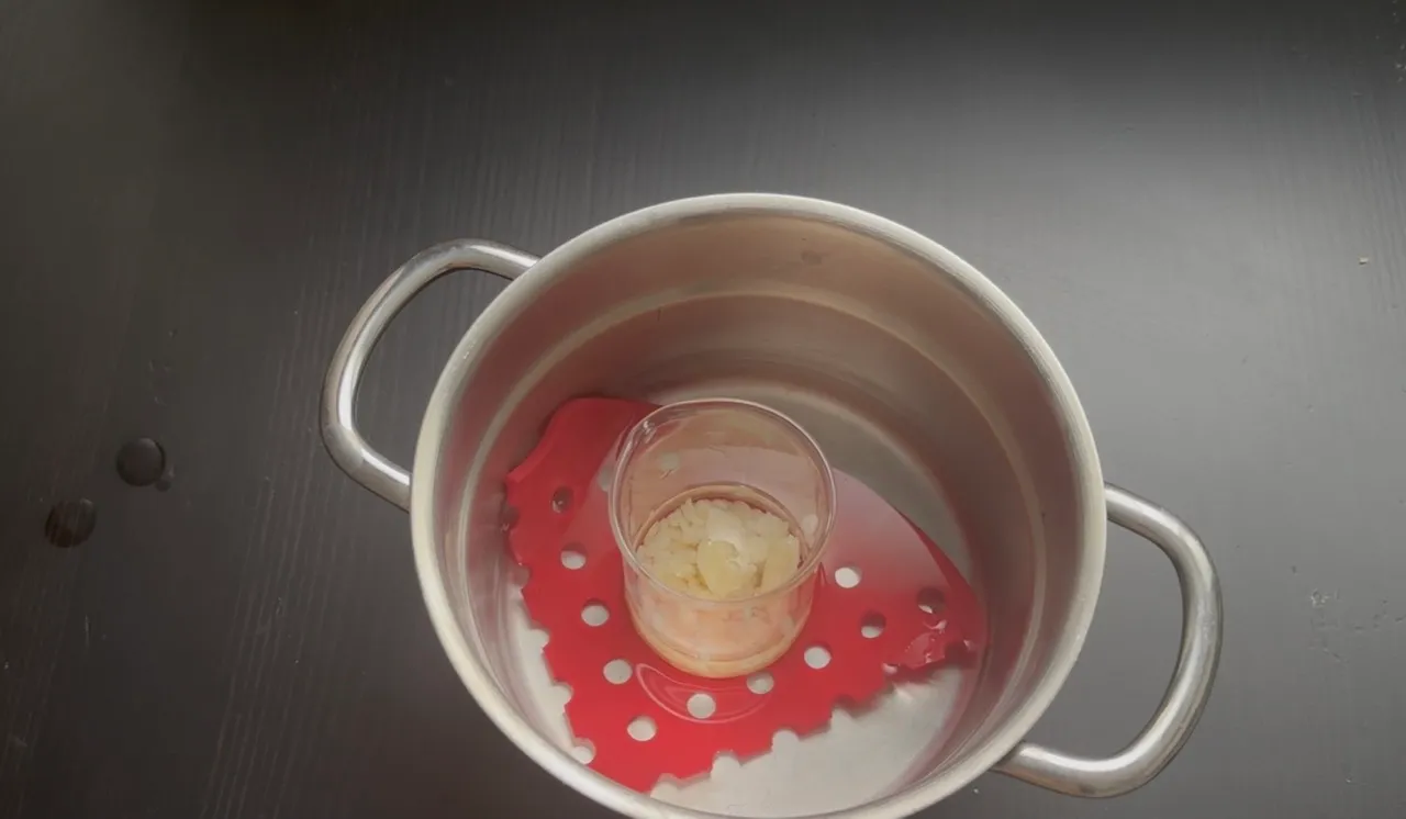 Solid Perfume — step 11