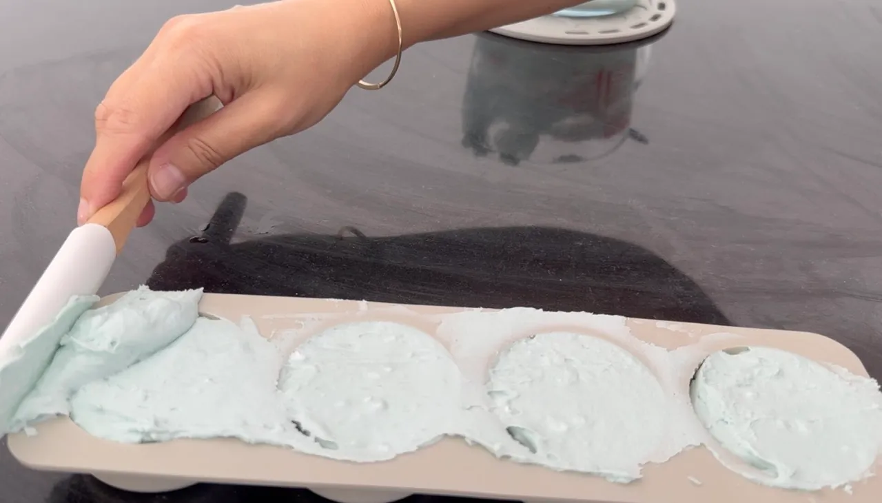 Pourable Shampoo Bars — step 30