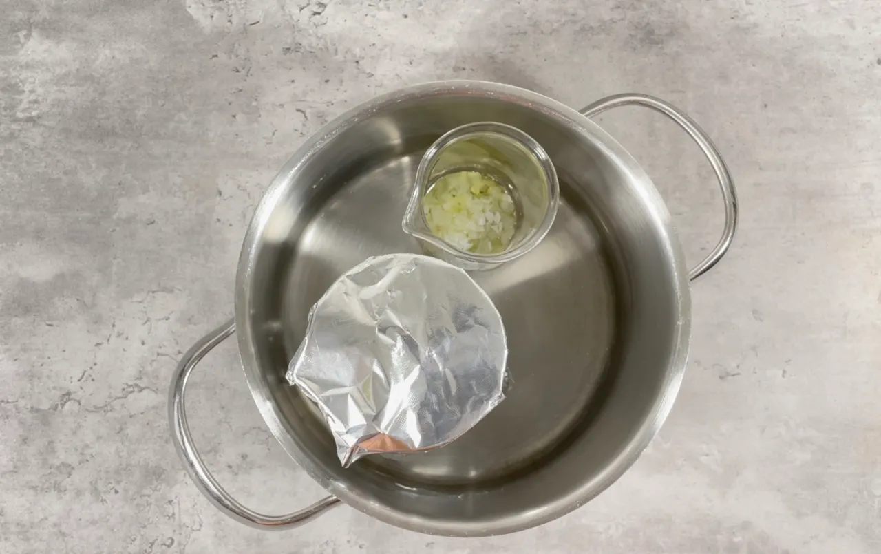 Roll-on Deodorant with Zinc Ricinoleate — step 13