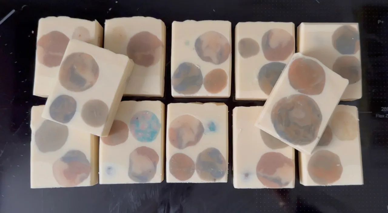 Using Soap Scraps For Soap Design — step 40