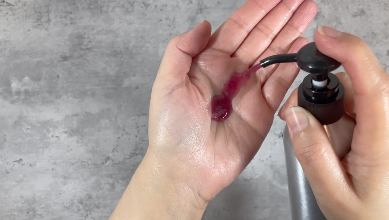 Moisturizing Hibiscus Shower Gel — step 1