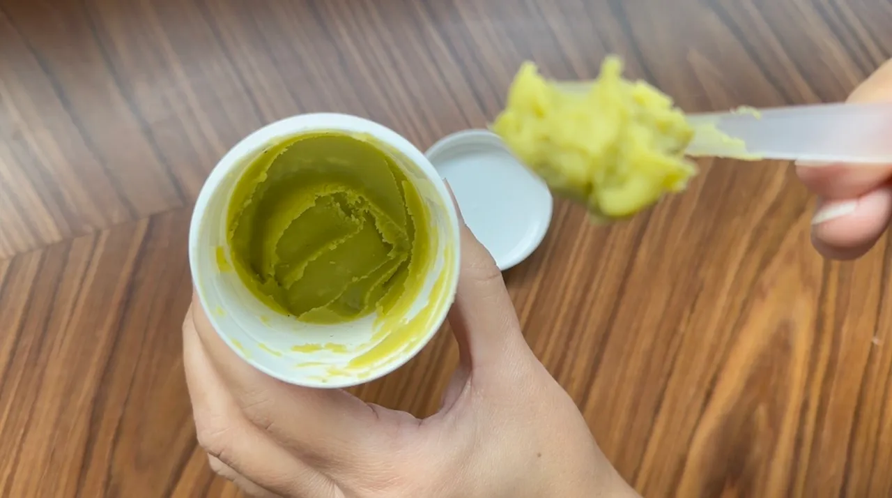 Shea Butter Deep Conditioning Hair Mask — step 1