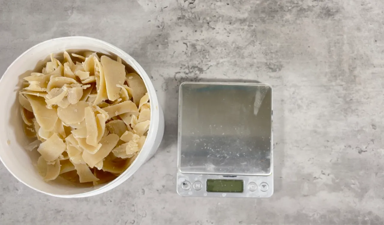 Whipped Sugar Scrub from Soap Scraps — step 1
