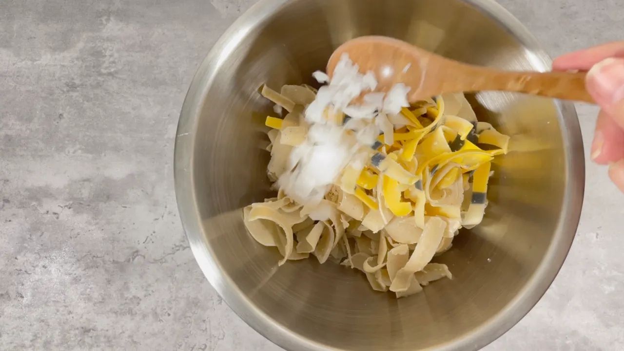 Whipped Sugar Scrub from Soap Scraps — step 4