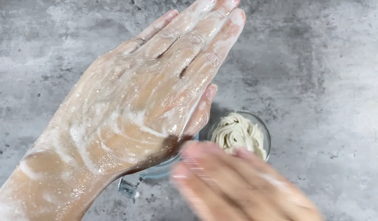 Whipped Sugar Scrub from Soap Scraps — step 39