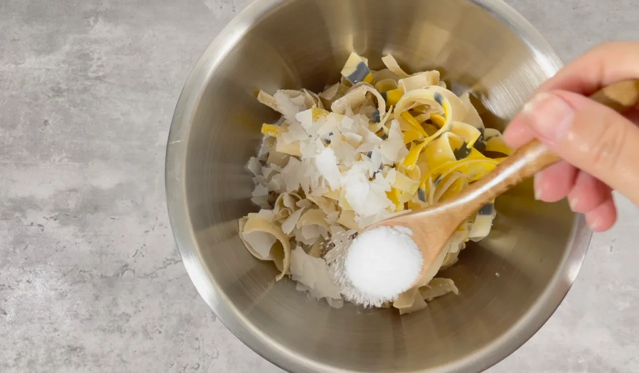 Whipped Sugar Scrub from Soap Scraps — step 5