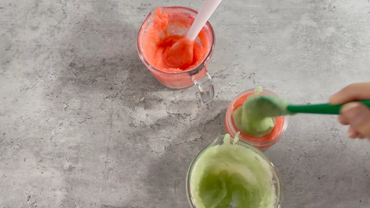 Sugar Scrubs Only 4 Ingredients — step 18