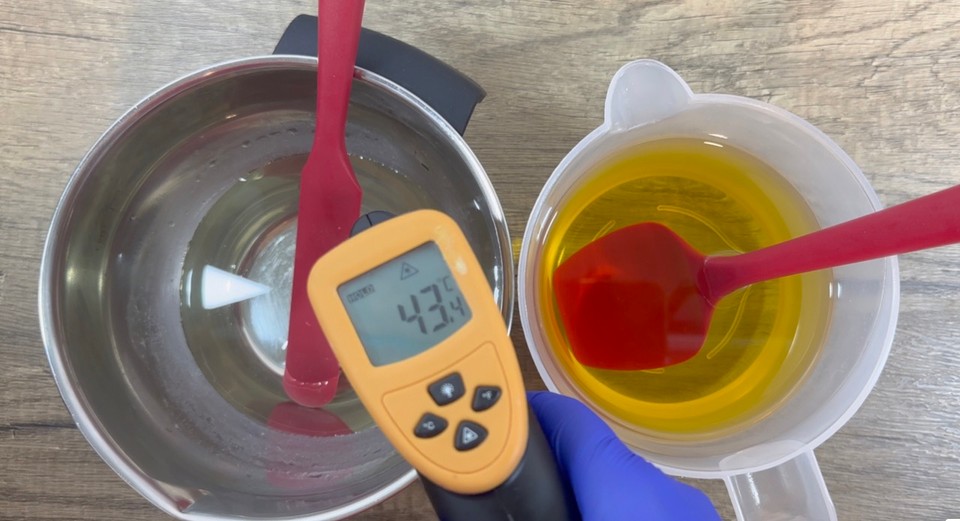 soap3oils12