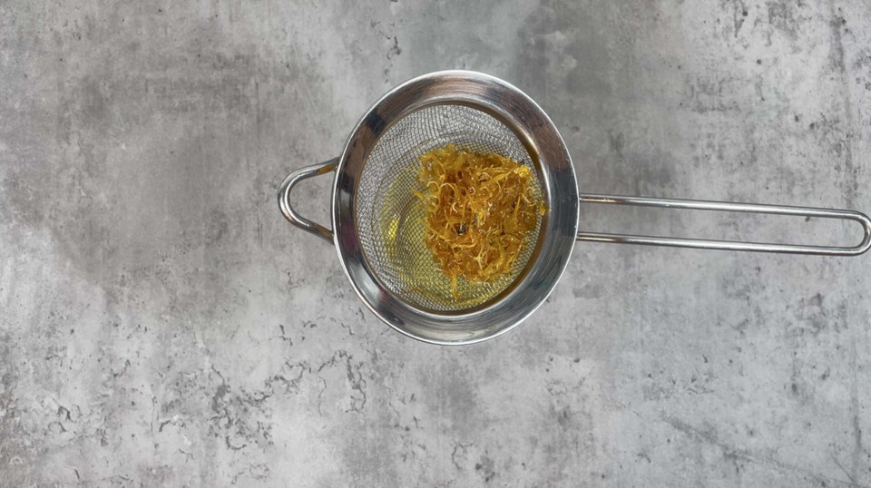 Infusing oils 15