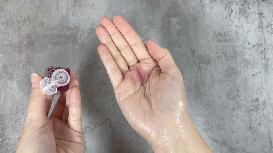 Hibiscus Hands Sanitizer Gel 18