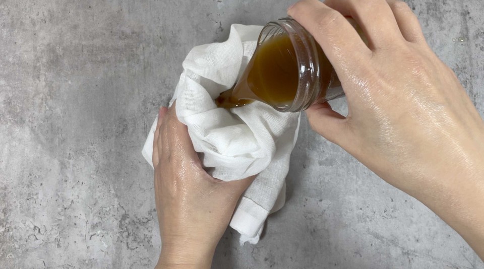 Infusing oils 19