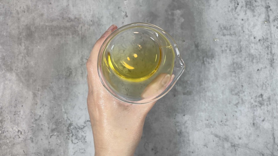 Infusing oils 16